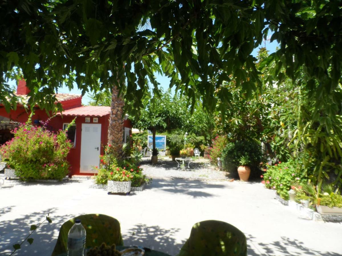 Casa Con Jardin Frente Playa De Burriana Villa Екстериор снимка